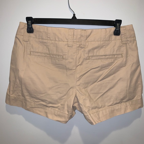 Gap Chino Khaki Shorts - Picture 3 of 4